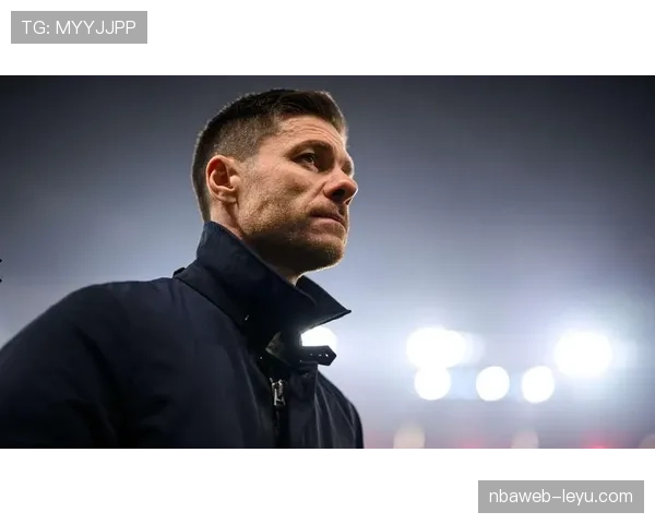 阿隆索状态回暖再攀高峰,夺得多项冠军荣誉再创辉 阿隆索状态回暖再攀高峰,夺得多项冠军荣誉再创辉