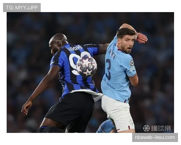 鲁本·迪亚斯战术适配性凸显:筑牢防线同时激活进攻效率 鲁本·迪亚斯战术适配性凸显:筑牢防线同时激活进攻效率