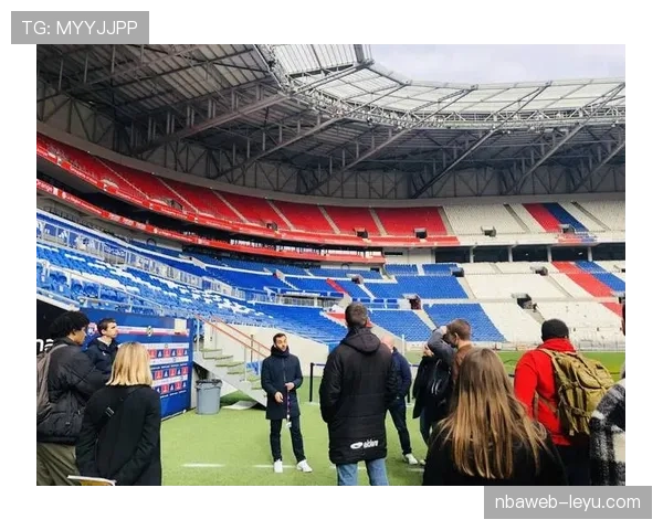 马赛防守效率显著提升，新赛季逼抢体系稳健成亮点