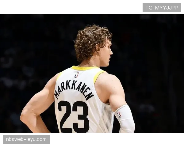 马尔卡宁比上季更靠挡拆制造内线错位提升三分效率