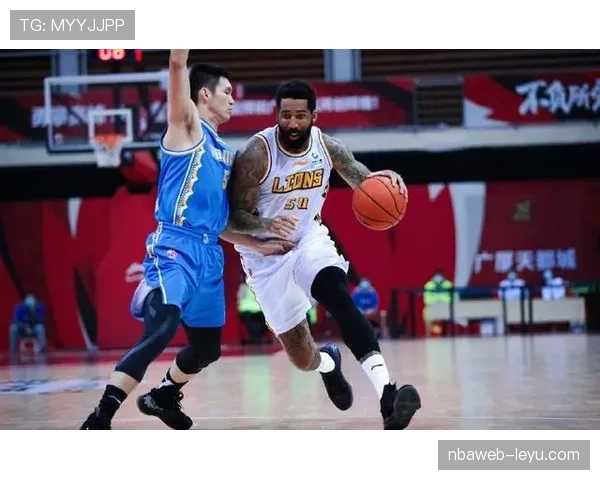 外援高效却难掩进攻单一，申花的层次感去哪了？